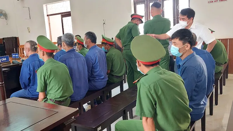 Nhóm người Trung Quốc thuê nhà xưởng sản xuất chất ma túy 