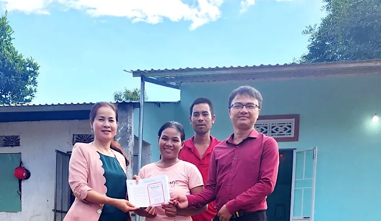 Bạn đọc Báo SGGP tiếp tục hỗ trợ cho cô gái nuôi 3 em mồ côi