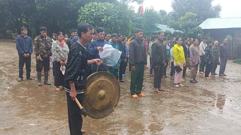 Đồng bào Xơ Đăng tưởng nhớ Tổng Bí thư Nguyễn Phú Trọng