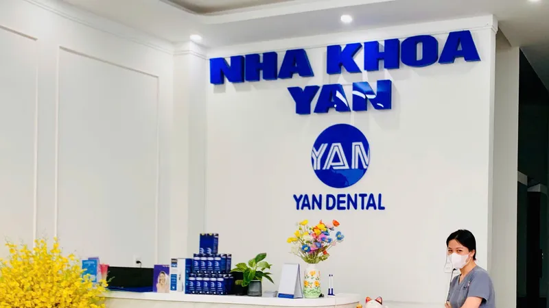 Gia Lai: Xử phạt và đình chỉ hoạt động 2 cơ sở nha khoa hoạt động không có giấy phép