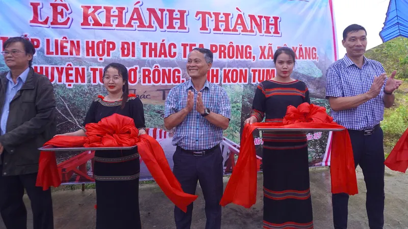 Khánh thành 2 cây cầu Nghĩa tình quận 6 (TPHCM)