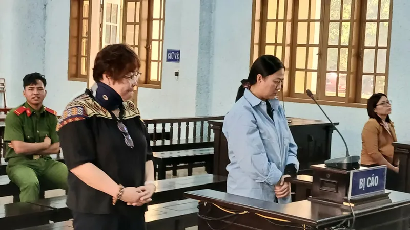 Các bị cáo tại phiên tòa
