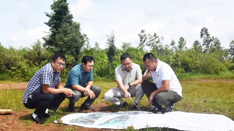 Lãnh đạo phường Pleiku khảo sát dự án