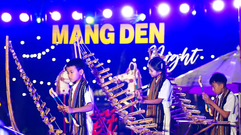 Quảng Ngãi đón hơn 610.000 lượt khách du lịch trong 7 ngày nghỉ tết