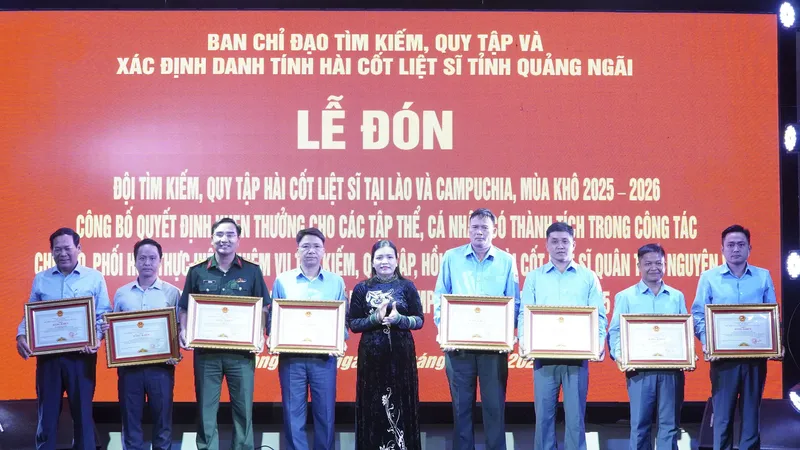  Quảng Ngãi: Quy tập 16 hài cốt liệt sĩ 