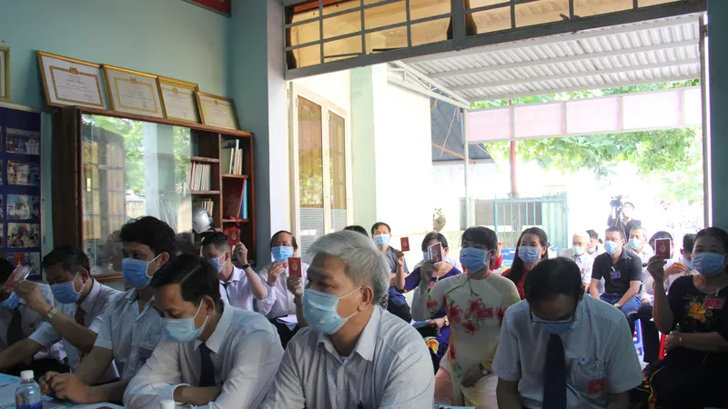 Hiện nay, các đơn vị cơ sở tập trung vào việc tuyên truyền chỉ thị 35 trong cán bộ Đảng viên, tầng lớp nhân dân, ý nghĩa tầm quan trọng của việc tổ chức đại hội Đảng ở các cấp, tình hình phát triển kinh tế- xã hội của địa phương,...