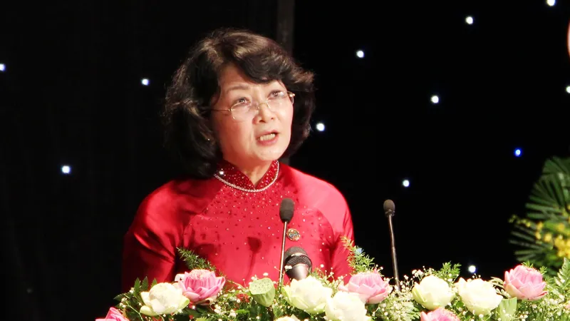 Thi đua xây dựng Đà Nẵng ngày càng giàu đẹp, an bình, văn minh, hiện đại