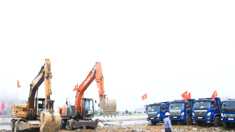 Công trình nạo vét, thoát lũ khẩn cấp sông Cổ Cò góp phần phát triển tuyến du lịch đường thủy Đà Nẵng - Hội An