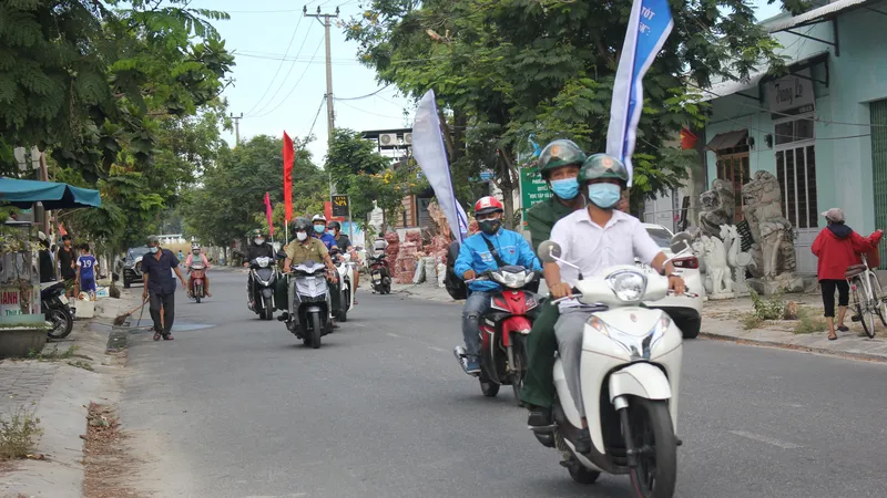 Tiếng loa tuyên truyền ở các ngõ, hẻm trên địa bàn quận Ngũ Hành Sơn (TP Đà Nẵng)