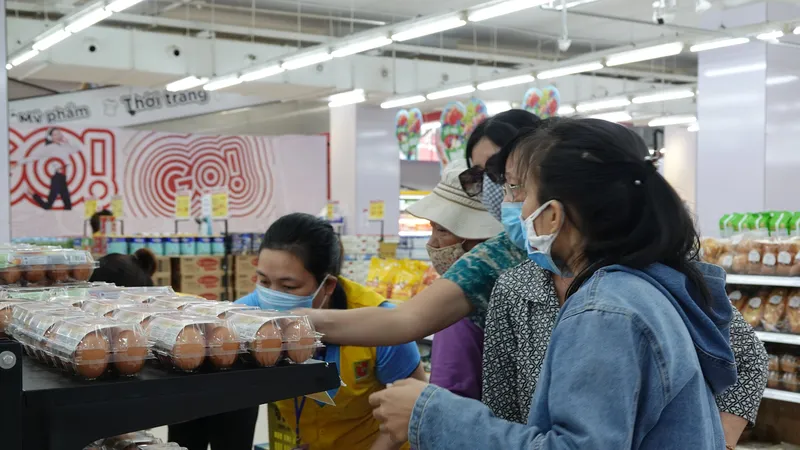 Người dân chủ động mua sản phẩm tại siêu thị vì nguồn cung, giá cả ổn định