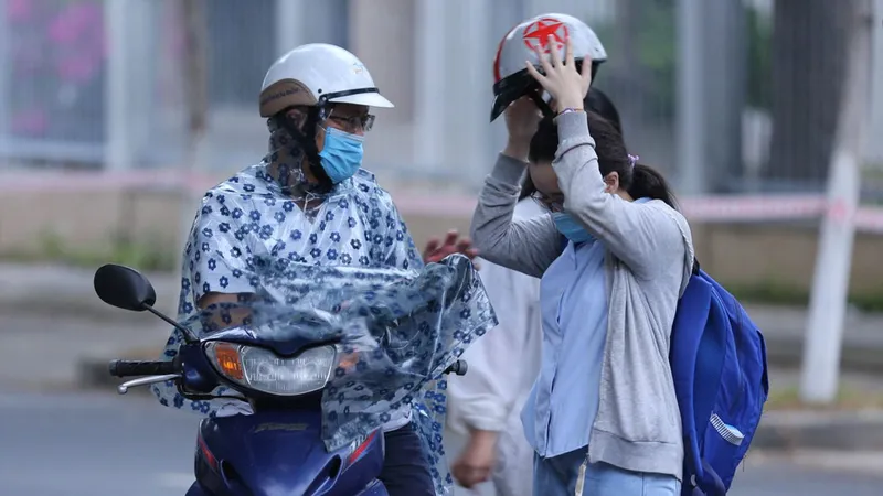 Thí sinh Đà Nẵng tham dự Kỳ thi tốt nghiệp THPT đợt 1 năm 2021 tại điểm thi Trường THPT Phan Châu Trinh
