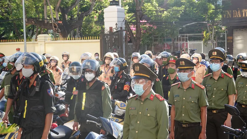 Công an Đà Nẵng lập 200 tổ tuần tra lưu động trong 7 ngày "ai ở đâu ở đó"