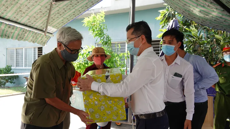 Trải qua nhiều đợt dịch Covid-19, Đà Nẵng vẫn luôn nghĩa tình với những chính sách mang tính nhân văn