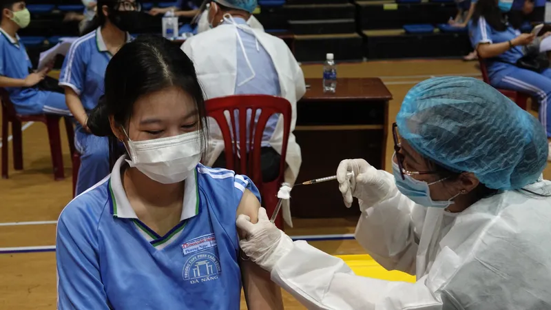 Thêm mã định danh, Đà Nẵng sẽ tiêm vaccine cho học sinh khối 8, 9 từ 20-11