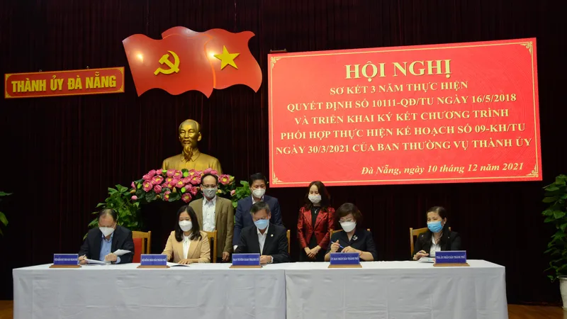 Ban Tuyên giáo Thành ủy Đà Nẵng ký kết Chương trình phối hợp trong thực thi pháp luật