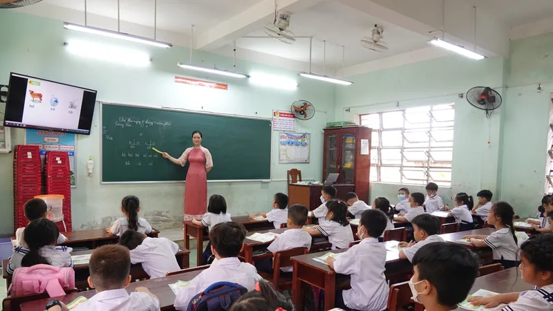 Tiết học của một lớp thuộc trường tiểu học Thái Thị Bôi (quận Cẩm Lệ, TP Đà Nẵng)