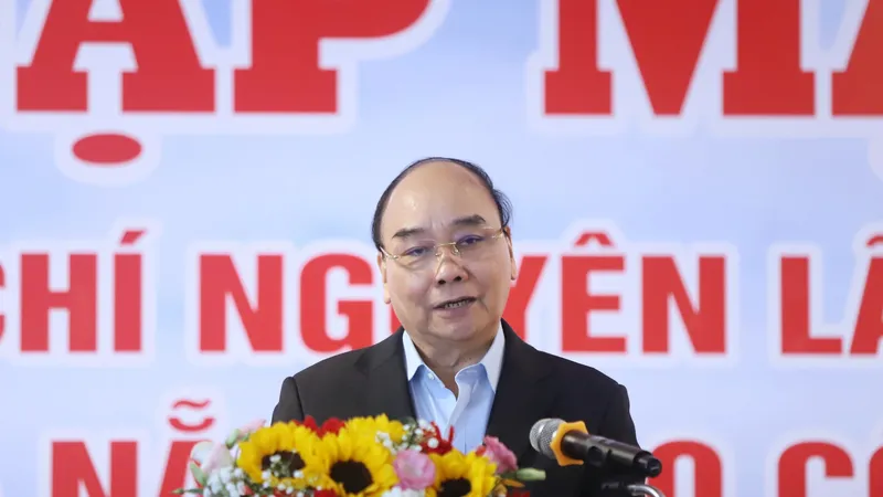 Chủ tịch nước Nguyễn Xuân Phúc phát biểu tại buổi gặp mặt