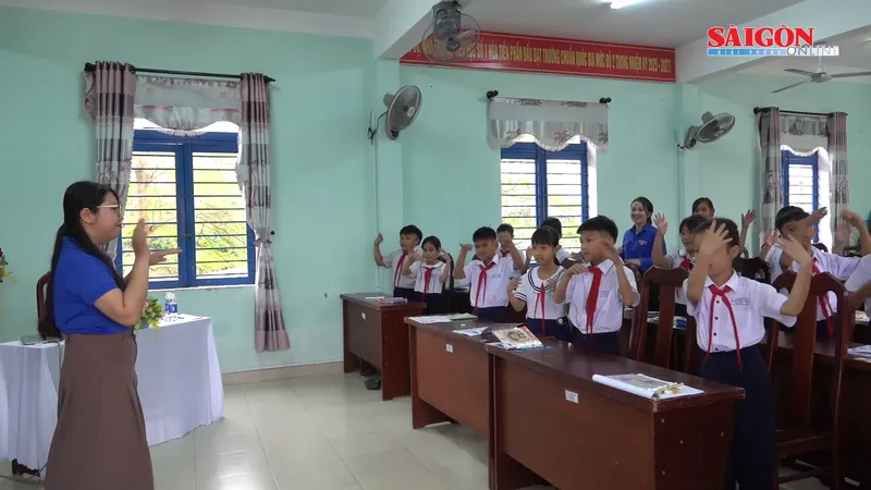 Lớp học yêu thương ở vùng ven