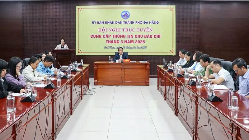 Toàn cảnh hội nghị