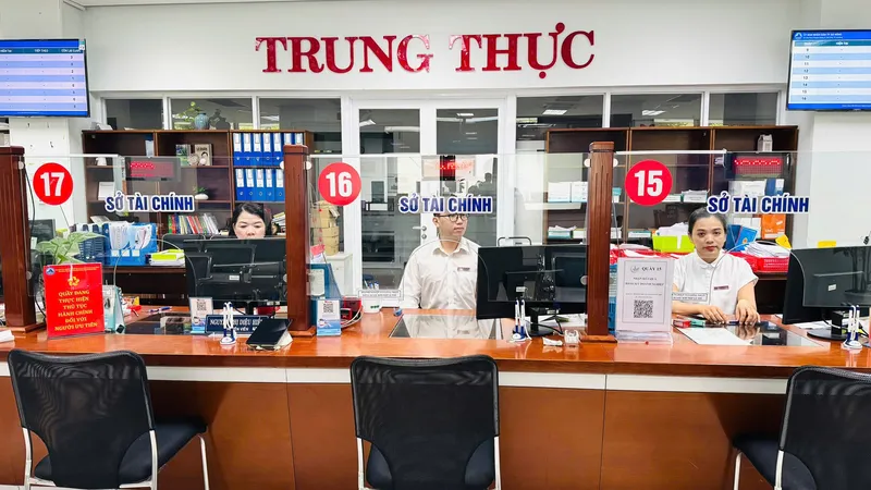 Doanh nghiệp nộp hồ sơ trực tiếp tại Bộ phận tiếp nhận và trả kết quả của Sở Tài chính TP Đà Nẵng 