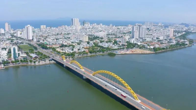 Thành phố Đà Nẵng nhìn từ trên cao