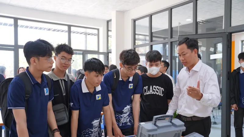 Không gian đổi mới sáng tạo tại trường Đại học Bách khoa- Đại học Đà Nẵng. Ảnh: XUÂN QUỲNH