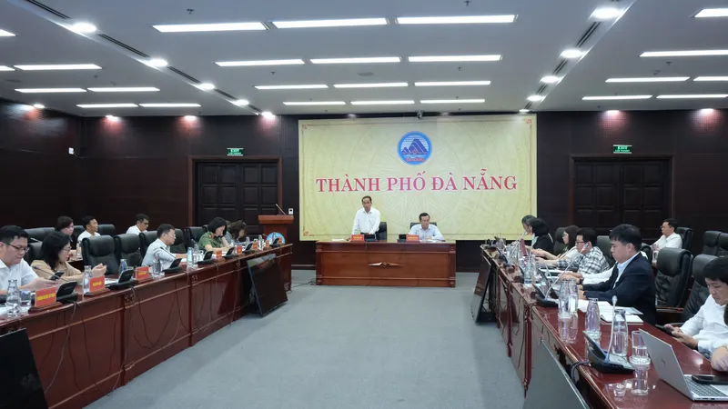 Hội nghị Vật lý -Toán quốc tế 2027 được Hiệp hội Vật lý -Toán quốc tế - ICMP lựa chọn tổ chức tại TP Đà Nẵng, dự kiến vào tháng 8-2027