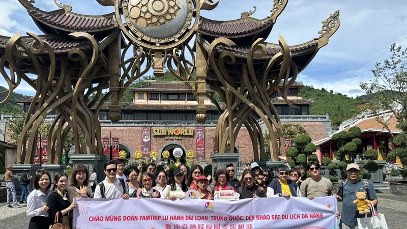 Đoàn tham quan, trải nghiệm Sun World Bà Nà Hills