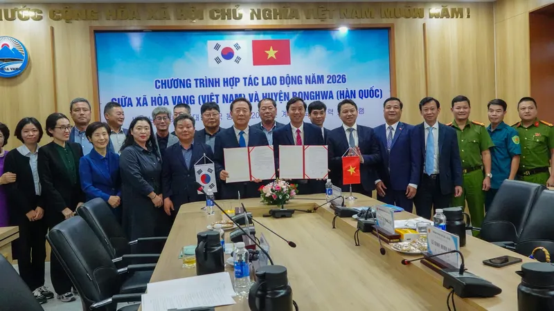 Xã Hòa Vang và huyện Bonghwa ký kết hợp tác lao động năm 2026. Ảnh: XUÂN QUỲNH