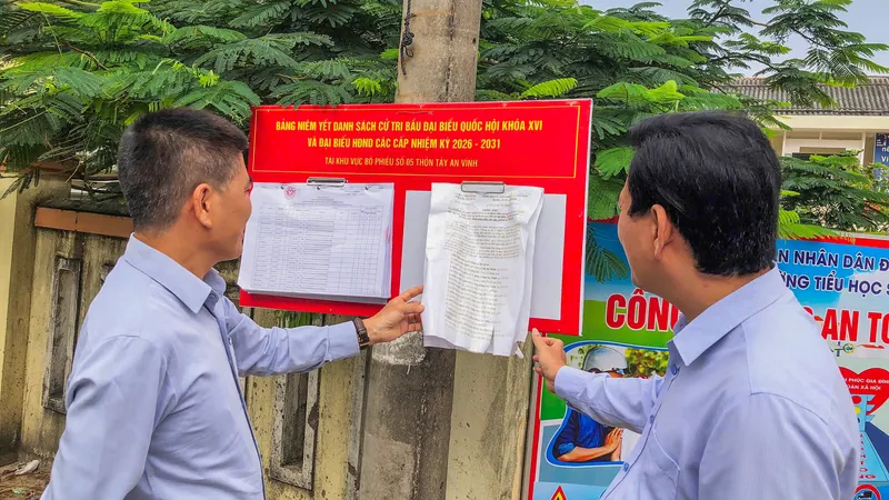 Đặc khu Lý Sơn (tỉnh Quảng Ngãi) niêm yết thông tin ứng cử viên