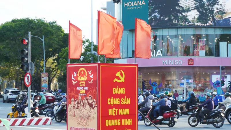 Tạm dừng xe ben, xe tải trên 7,5 tấn trong nội thành ngày bầu cử