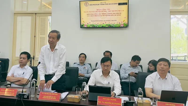 Bộ Y tế giám sát tình hình dịch tay chân miệng tại TPHCM