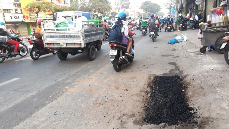 Không dung túng việc tái lập mặt đường cẩu thả