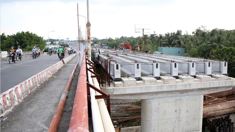 ĐBSCL: Chuẩn bị đưa vào sử dụng cầu Tân An, cầu Quang Trung