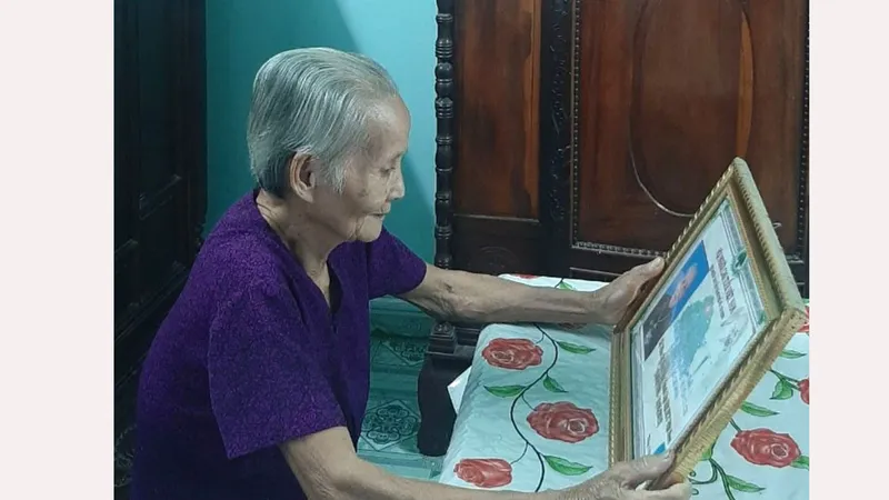Vời vợi nỗi nhớ chồng, con