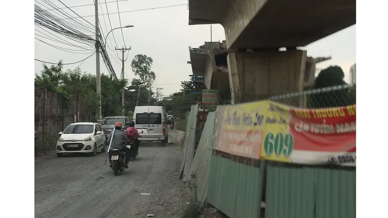 Ngổn ngang cầu xây… ngược quy trình