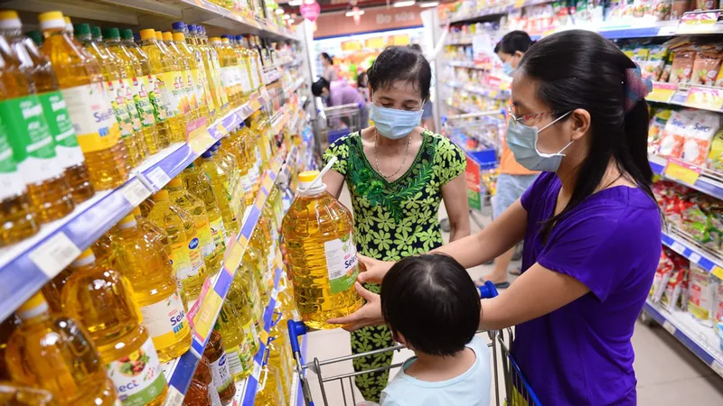 Việc kiểm soát chất lượng vệ sinh an toàn thực phẩm được thắt chặt để bảo vệ sức khỏe người tiêu dùng