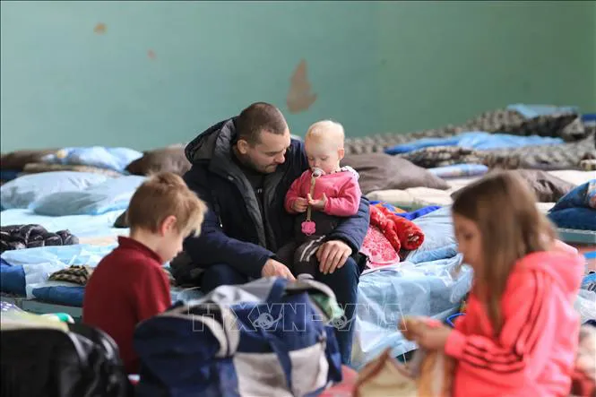 Tổng thống Ukraine kêu gọi đàm phán toàn diện với Nga 