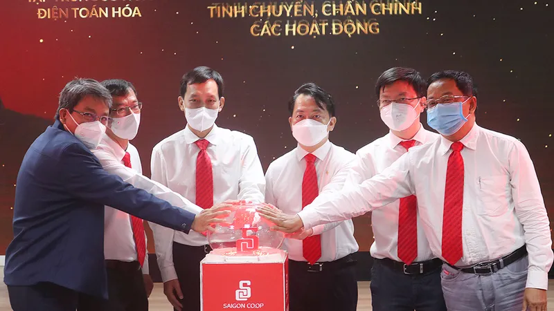 Saigon Co.op quyết tâm chuyển đổi mạnh mẽ để giữ vững thị phần 