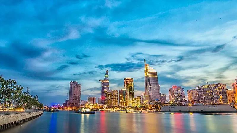 Kỷ niệm ngày 30-4 thiết thực hơn