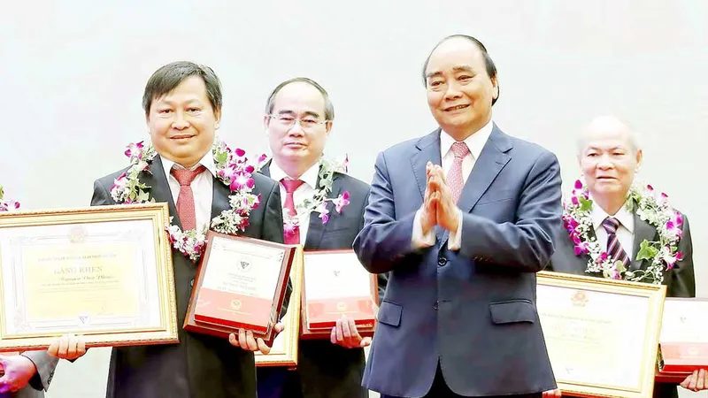Đội ngũ KH-CN phải đóng góp nhiều hơn cho đất nước