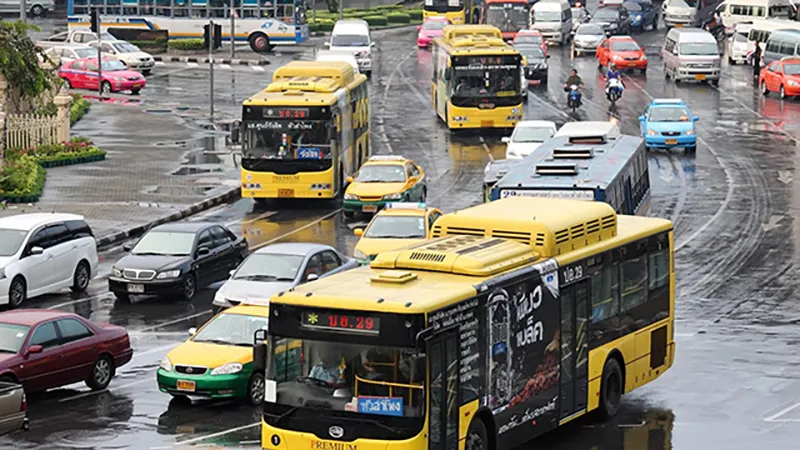 Xe buýt tại Thái Lan. Ảnh: TTXVN