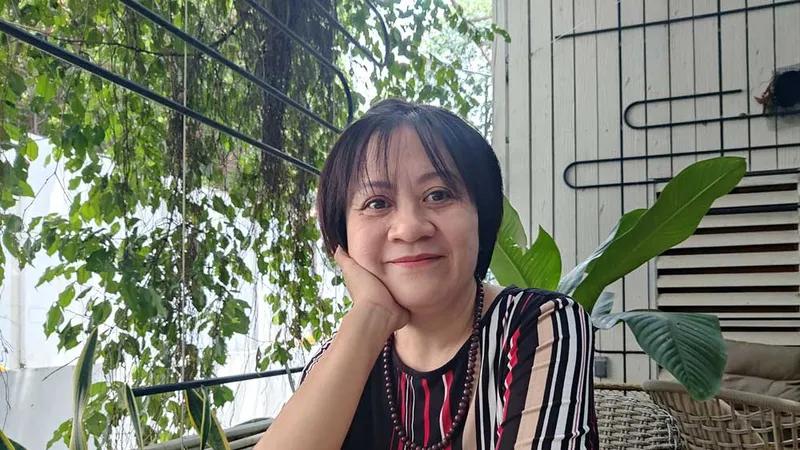 Nhà văn Hồ Thị Ngọc Hoài