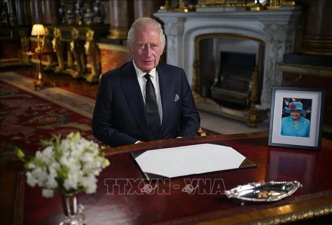Nhà Vua Anh Charles III trong bài phát biểu đầu tiên được truyền hình trên cả nước và trong khối Thịnh Vượng chung, tại London, ngày 9-9-2022. Ảnh: AFP/TTXVN