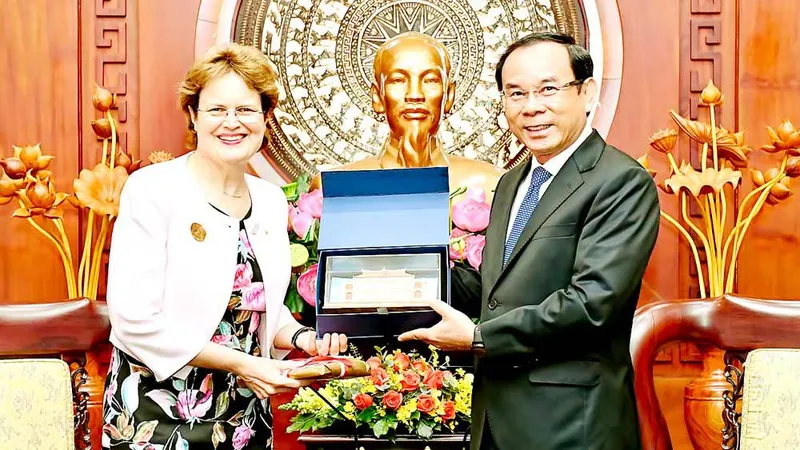 TPHCM - bang Nam Australia: Thúc đẩy hợp tác về khoa học - công nghệ, năng lượng tái tạo