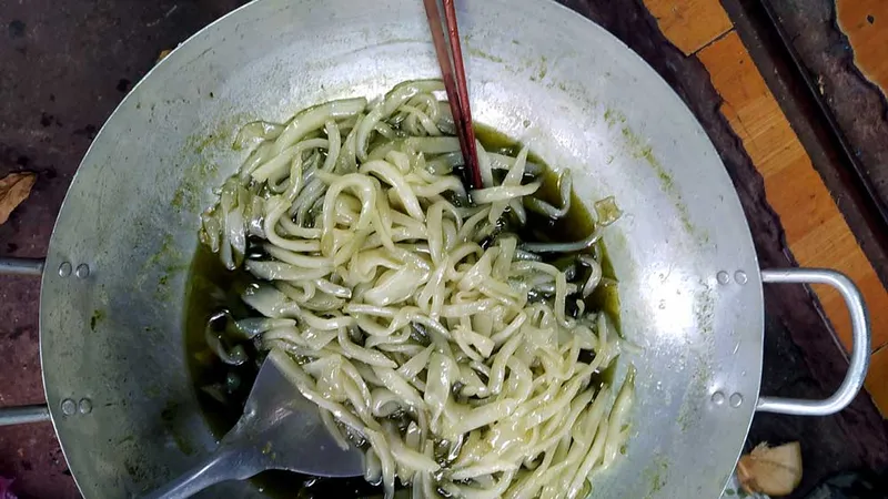 Sên mứt dừa