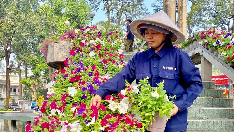 Góp hương sắc cho mùa xuân tươi vui