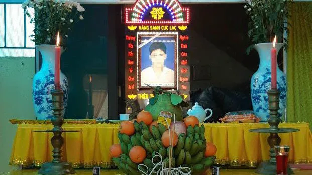 Đốt pháo hoa không rõ nguồn gốc, một thanh niên tử vong ngay trong đêm giao thừa
