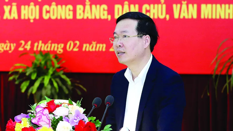 Thường trực Ban Bí thư Võ Văn Thưởng phát biểu tại hội thảo khoa học tổng kết 20 năm thực hiện Nghị quyết số 23-NQ/TW ngày 12-3-2003 của Ban Chấp hành Trung ương Đảng (khóa IX) về phát huy sức mạnh đại đoàn kết toàn dân tộc vì dân giàu, nước mạnh, xã hội công bằng, dân chủ, văn minh. Ảnh: TTXVN