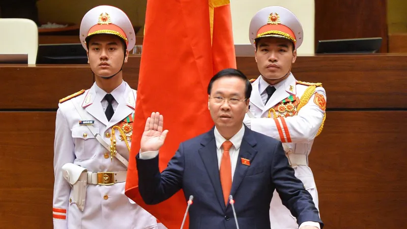 Tân Chủ tịch nước Võ Văn Thưởng thực hiện nghi lễ tuyên thệ nhậm chức